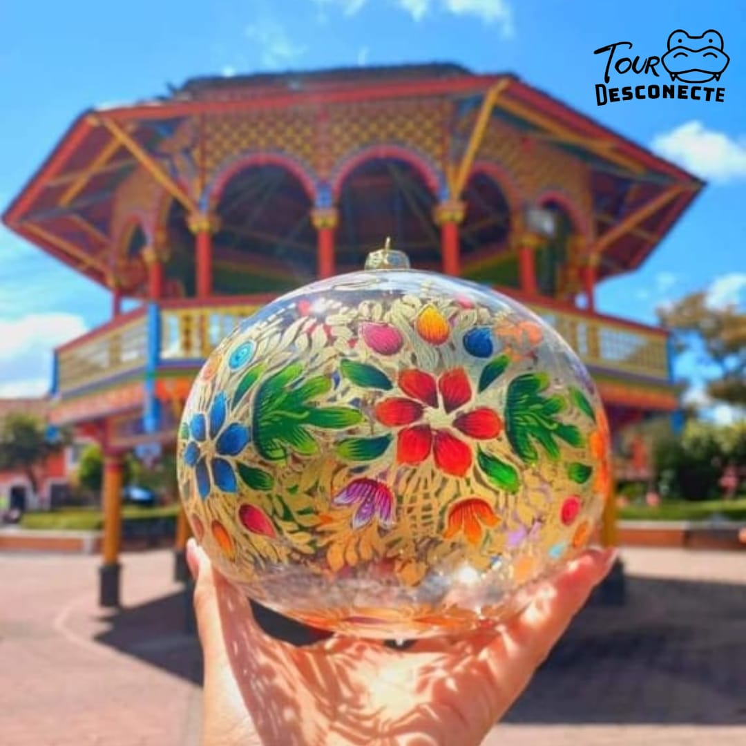 Esfera de Navidad Chignahuapan puebla Quiosco morisco