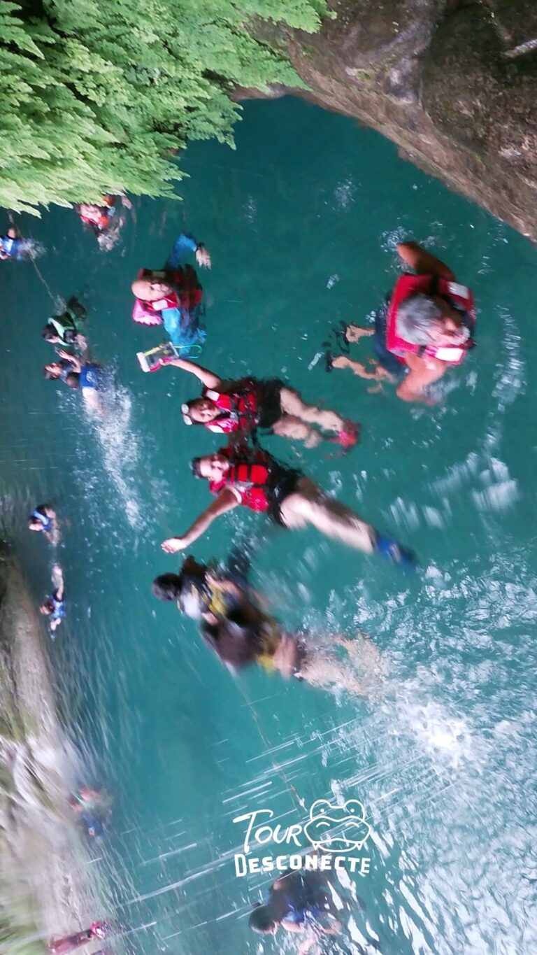 Descubre las cascadas de Tamul en San Luis Potosí.